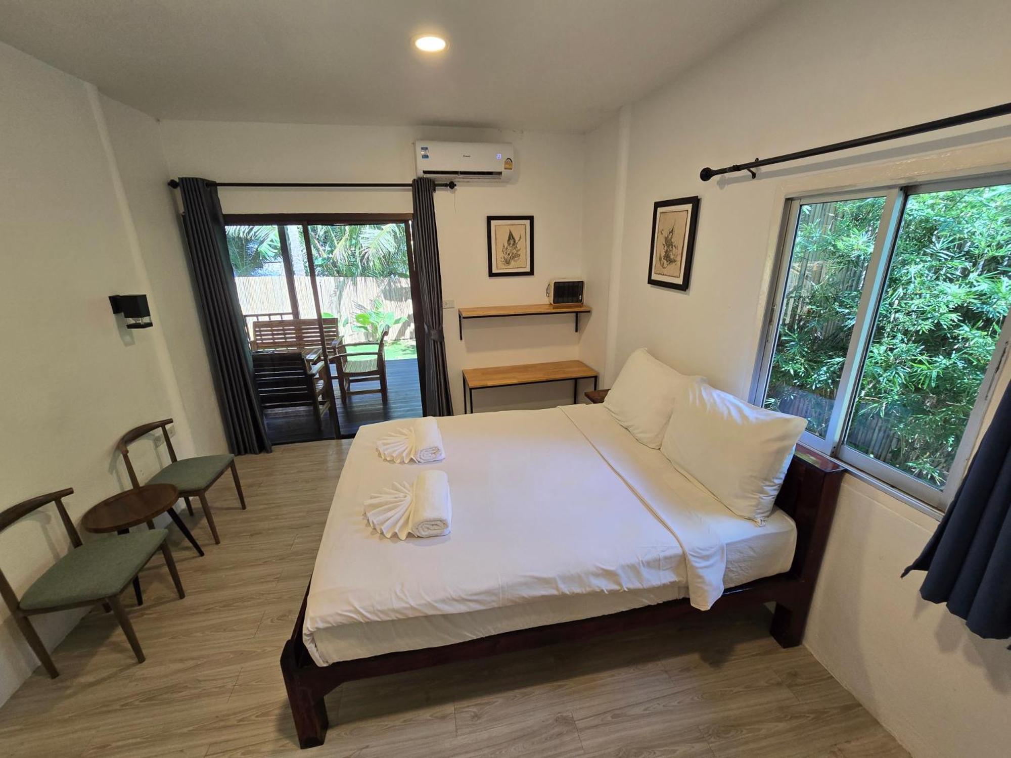 The Blue Gecko Hotel เกาะลันตา ภายนอก รูปภาพ