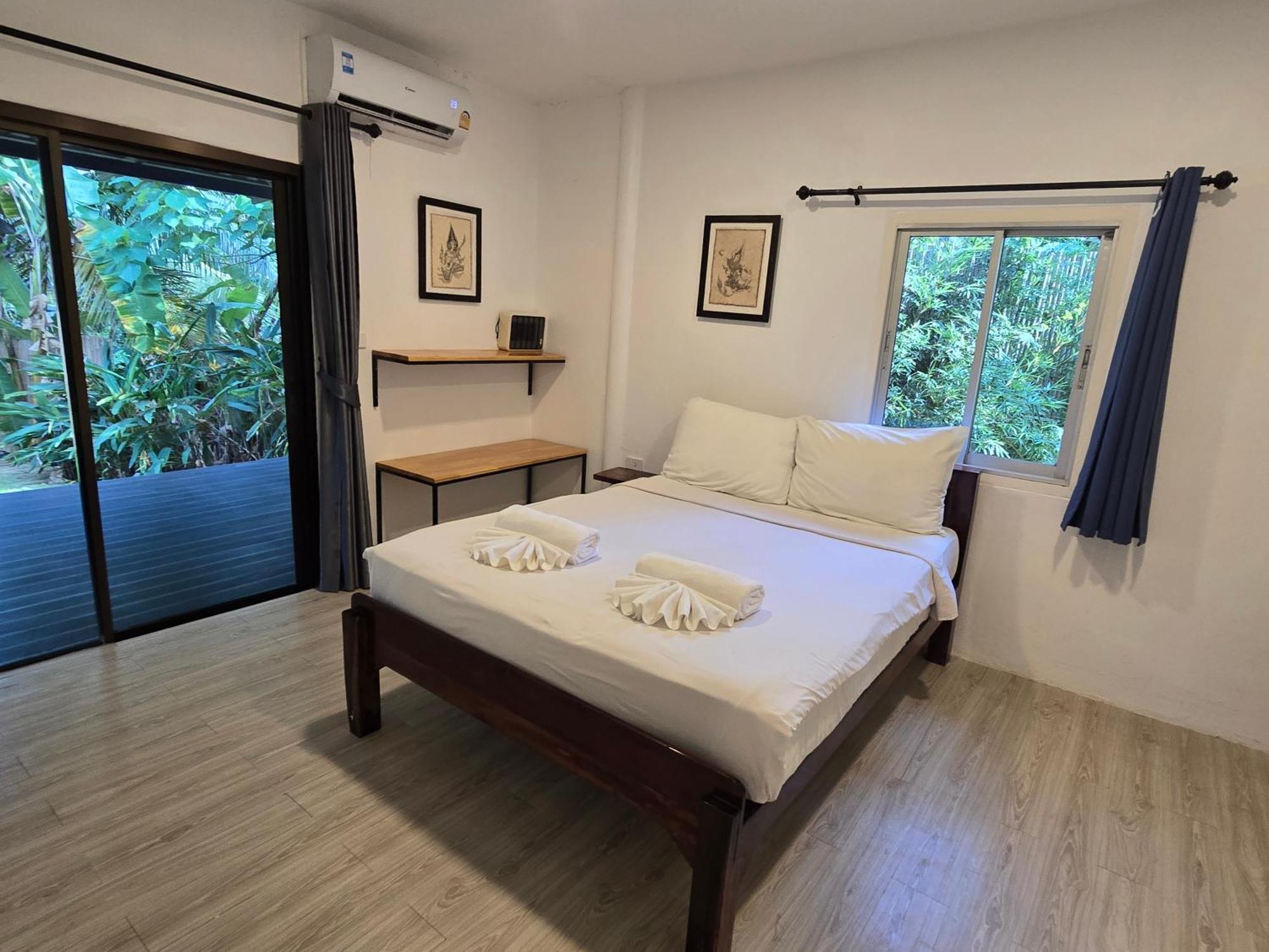 The Blue Gecko Hotel เกาะลันตา ภายนอก รูปภาพ