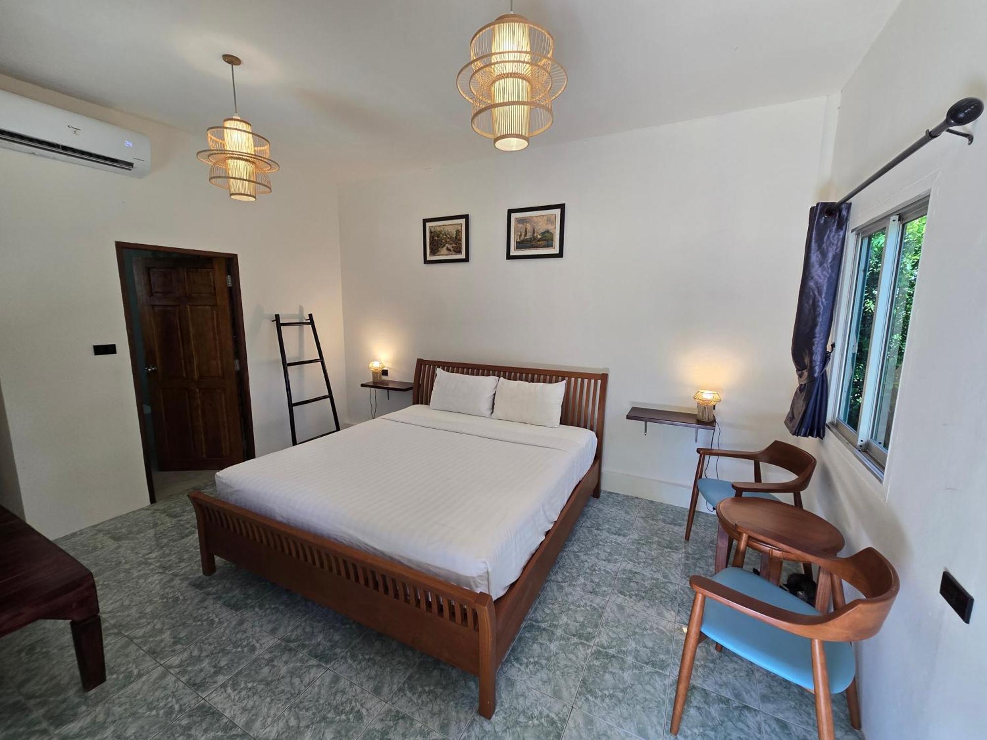 The Blue Gecko Hotel เกาะลันตา ภายนอก รูปภาพ